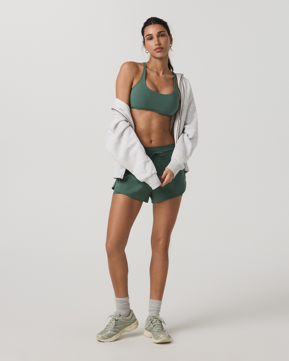 Yosemite Bra Women's Agate Green Strappy Sports Bra | Vuori outlet