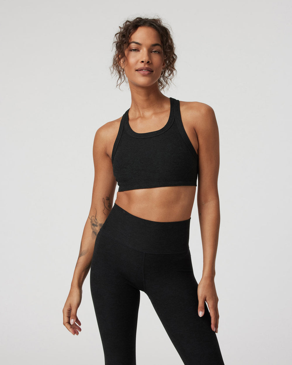 Elevation Racer Bra Black Racerback Sports Bra | Vuori online