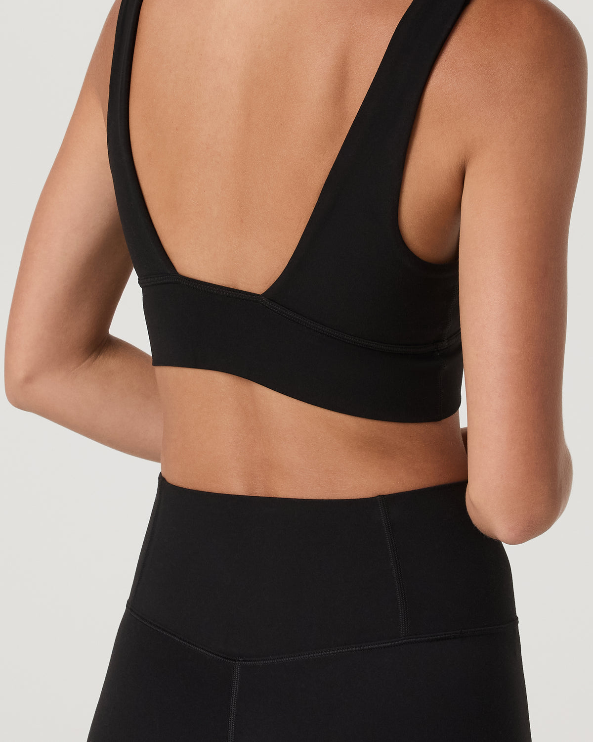 Vuori AllTheFeels™ Triangle Bra Women's Black Bra | Vuori discount