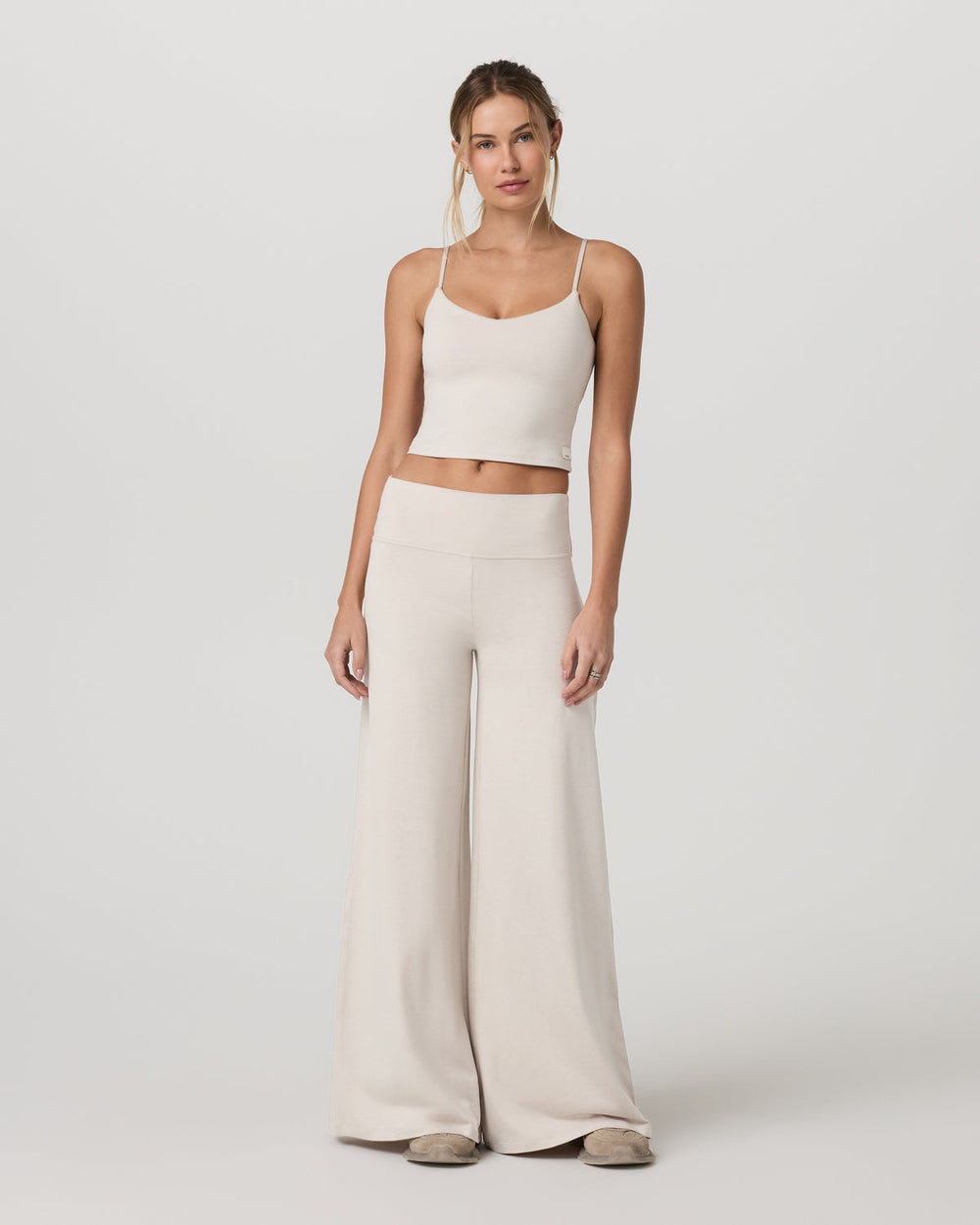 Halo Easy Wideleg Pant-Short Women's Ecru Heather Pants | Vuori discount