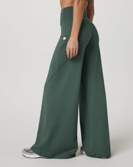 Halo Easy Wideleg Pant - Long Women's Agate Green Pants | Vuori shop