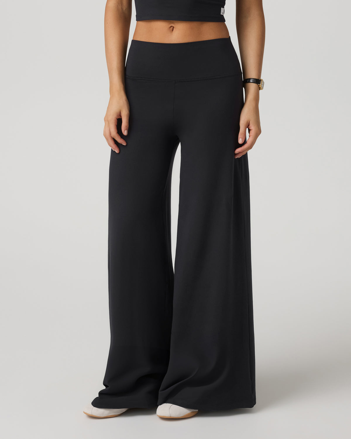 Halo Easy Wideleg Pant Women's Solid Black Wideleg Pants | Vuori discount