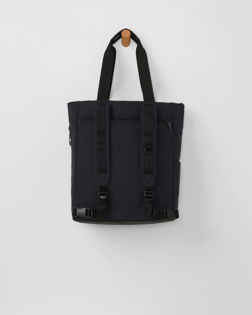 V1 Convertible Tote Bag 2.0 Black | Vuori outlet