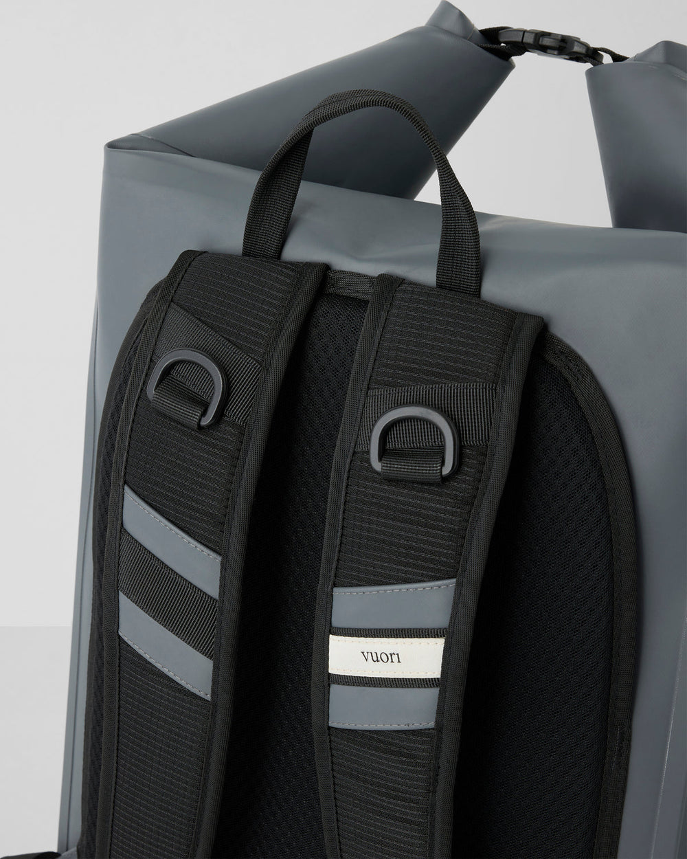 Vuori Dry Bag Charcoal Waterproof Bag | Vuori shop