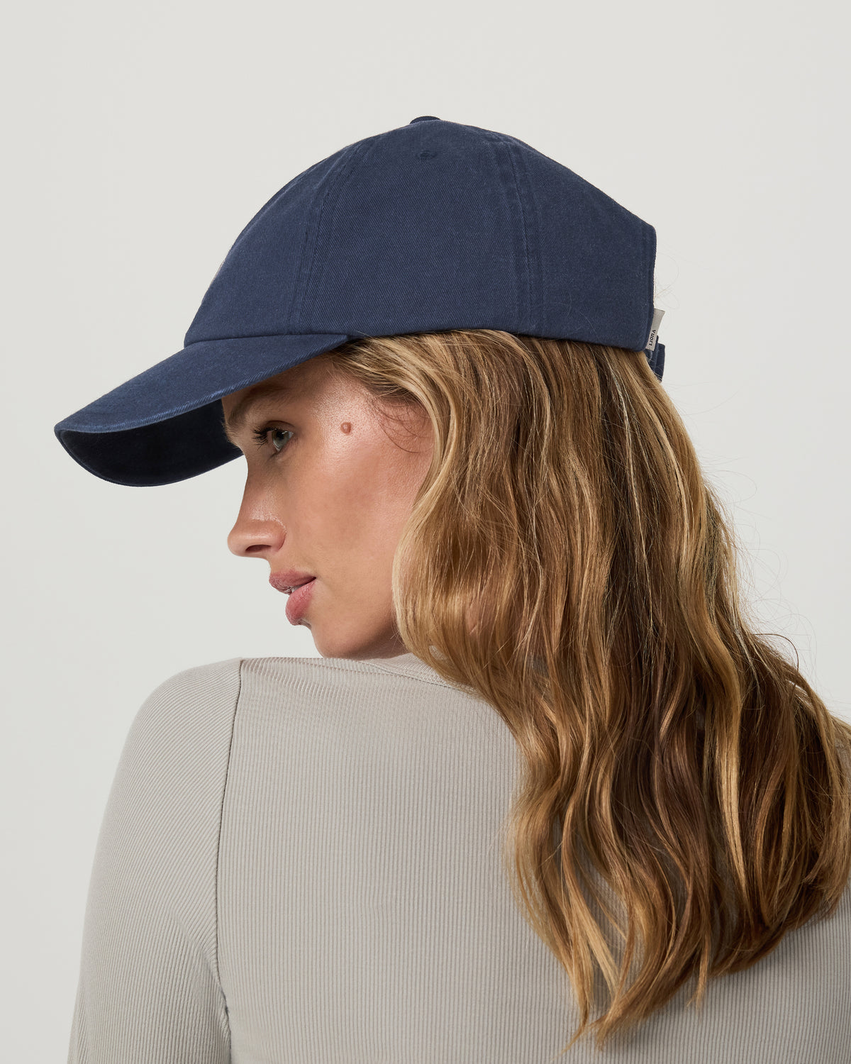 Vuori Dad Hat Low Profile Navy Hat | Vuori shop