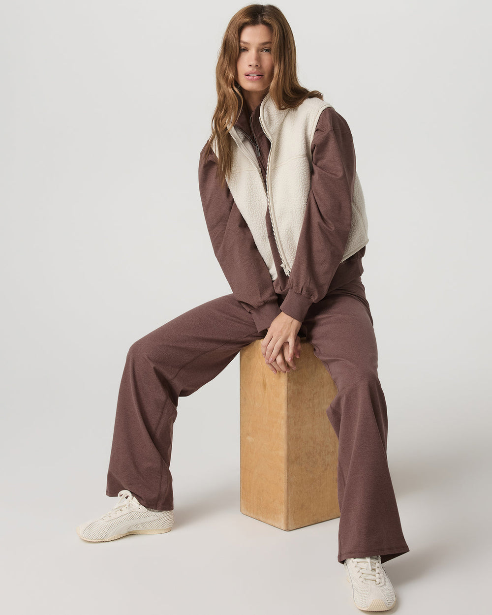 Granite Foldover Straight Leg Women's Sable Heather Pant | Vuori online
