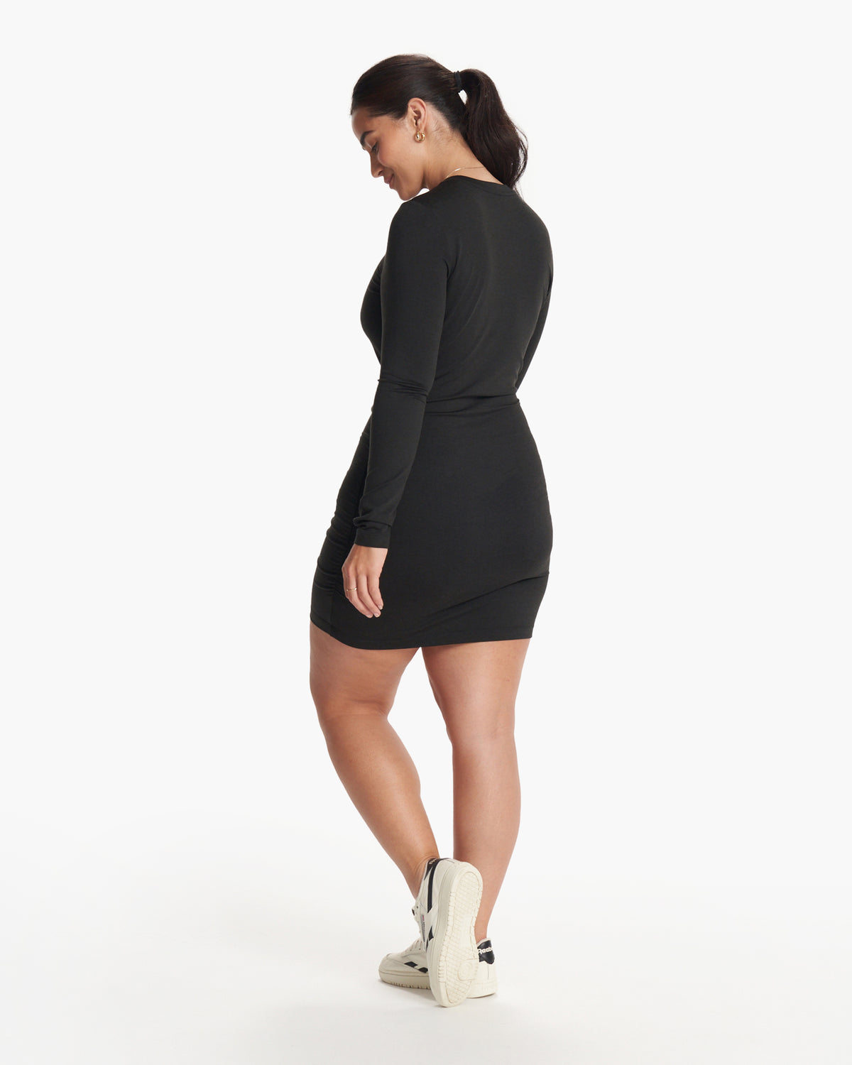Long Sleeve Halo Essential Dress Black Heather | Vuori shop