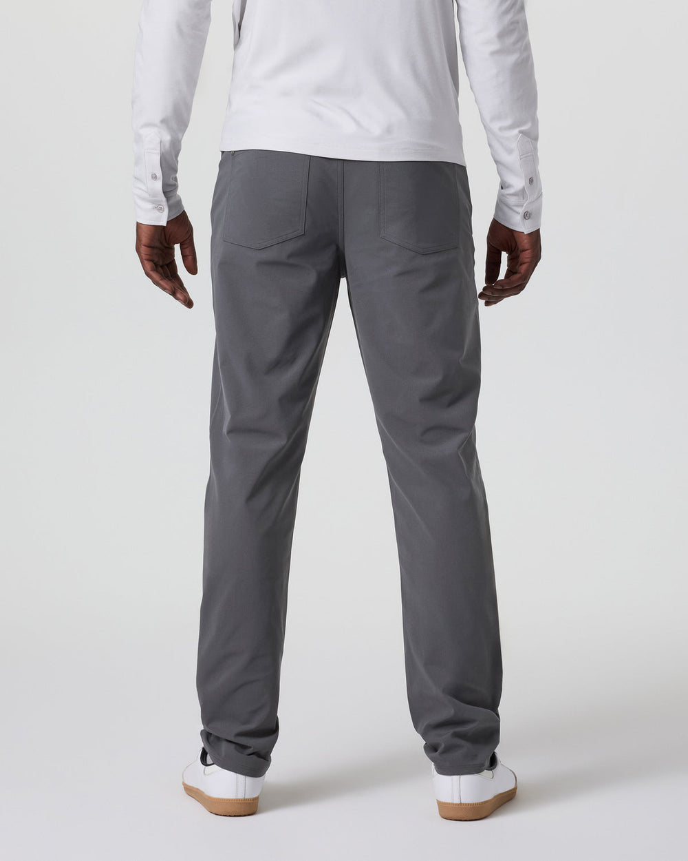 Meta Pant Classic Fit 30" Charcoal | Vuori onsale