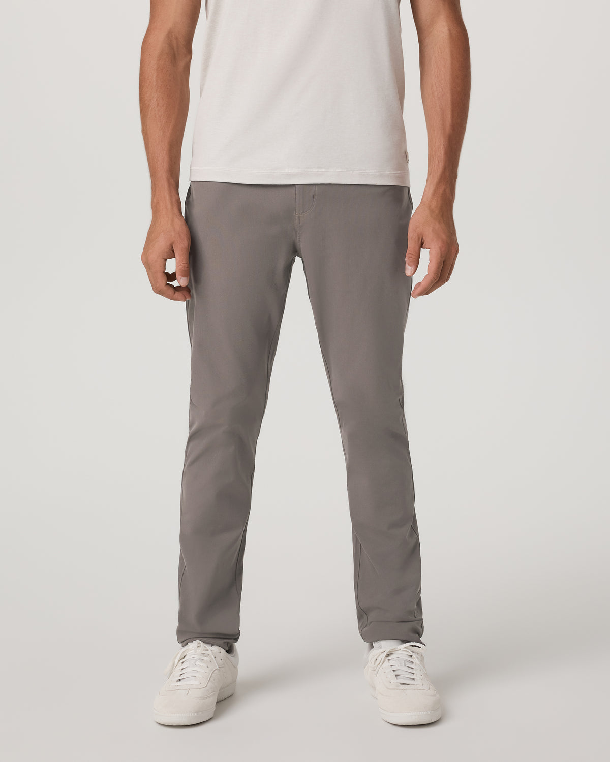 Meta Pant Athletic Slim Fit 32" Warm Grey 5-Pocket Pants | Vuori sale