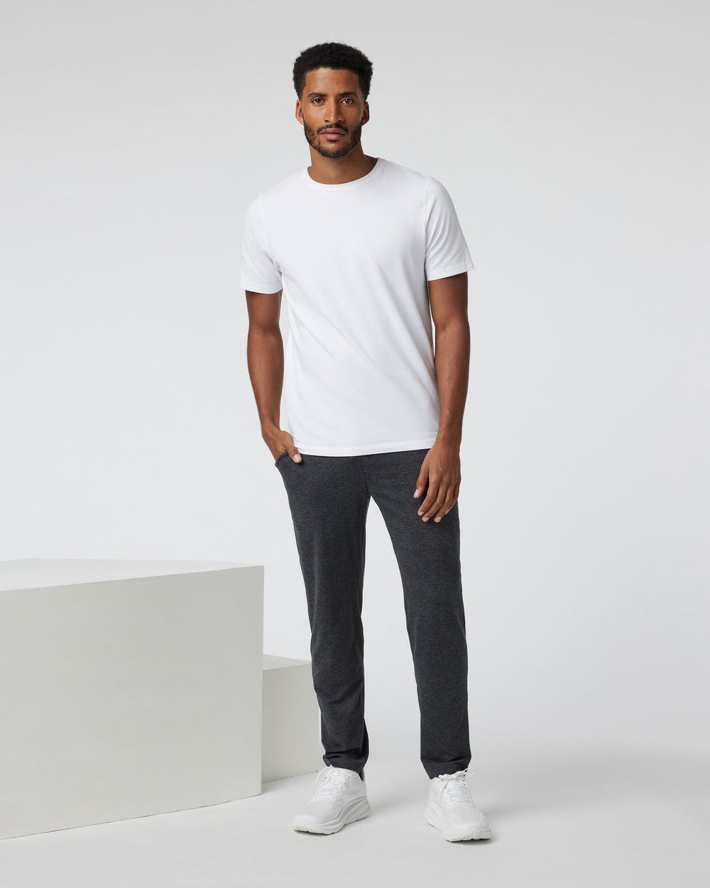 Ponto Performance Pant Men's Charcoal Pants | Vuori discount