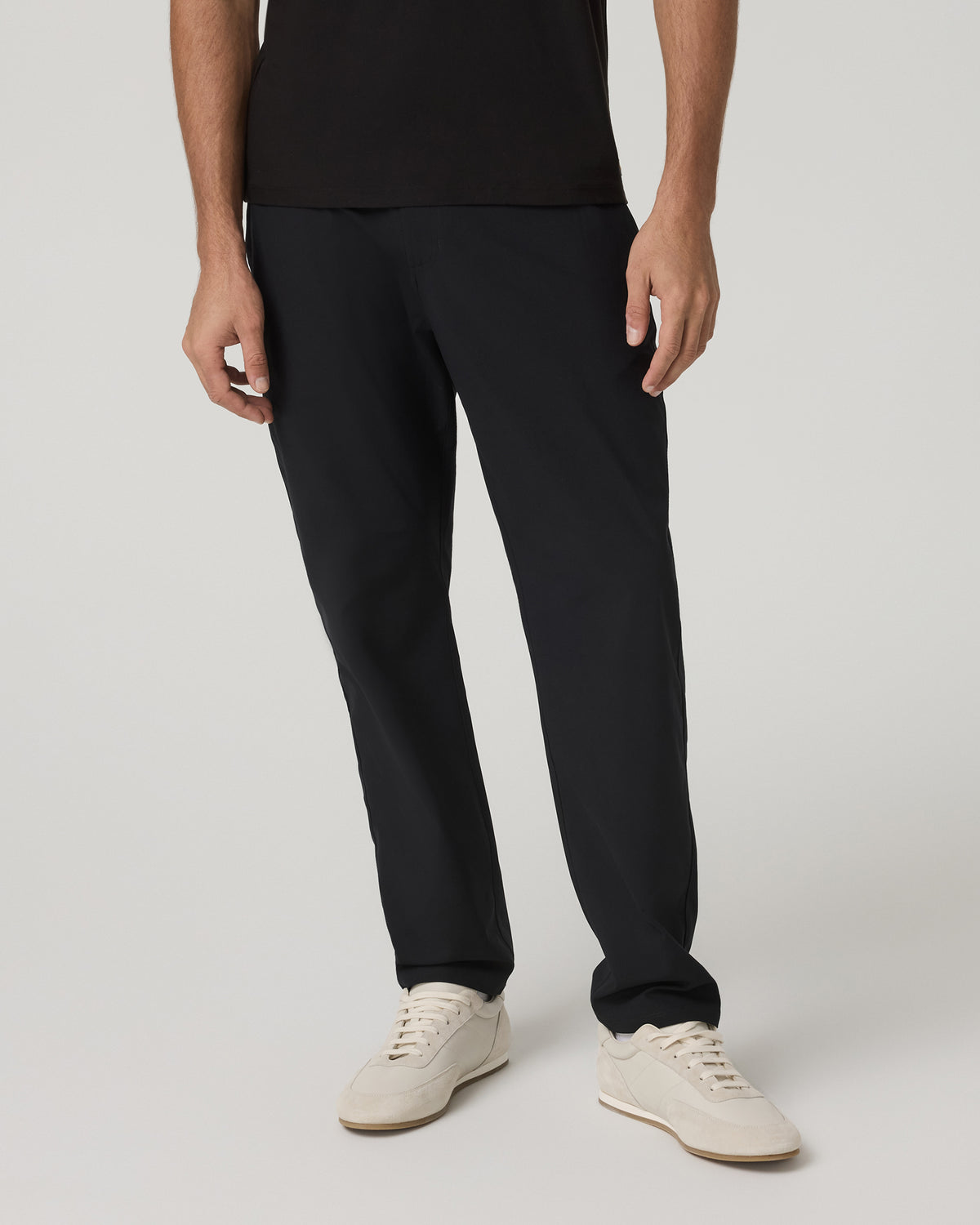 Meta Trouser Classic Fit 34" Men's Black Tailored Pants | Vuori online