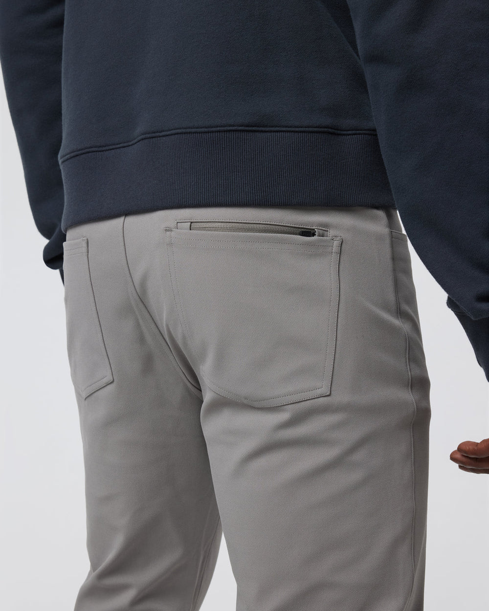 MetaTwill Pant Athletic Slim 30" Shiitake | Vuori discount