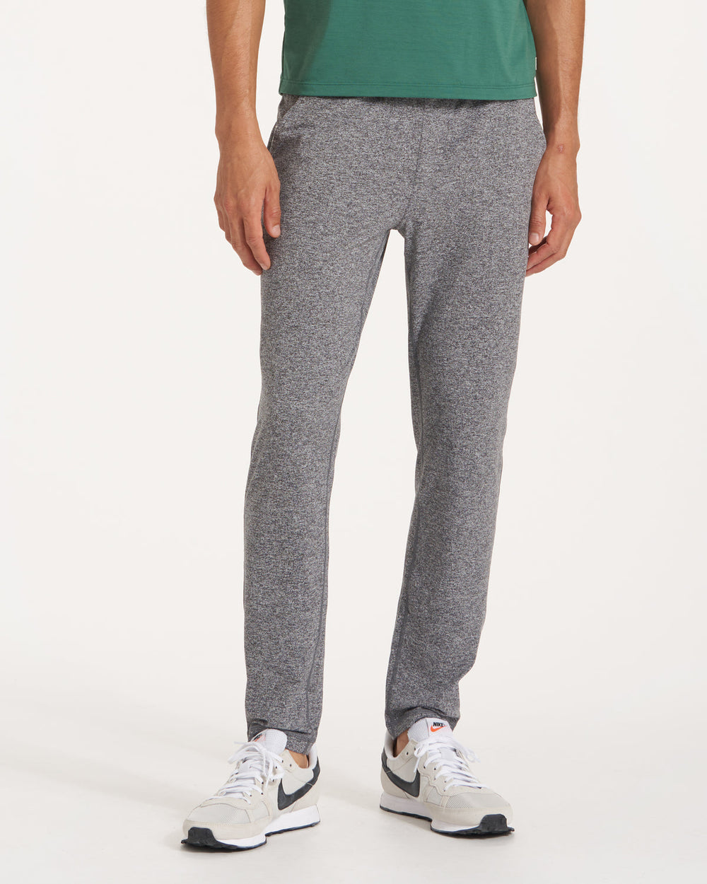 Ponto Performance Pant Men's Grey Sweatpants | Vuori outlet