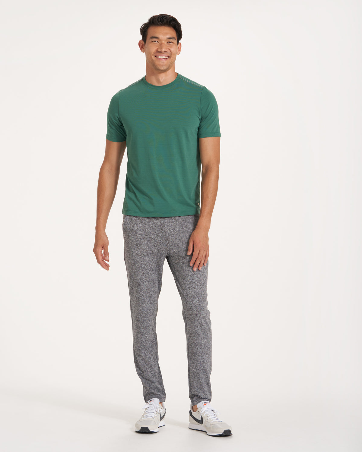Ponto Performance Pant Men's Grey Sweatpants | Vuori outlet