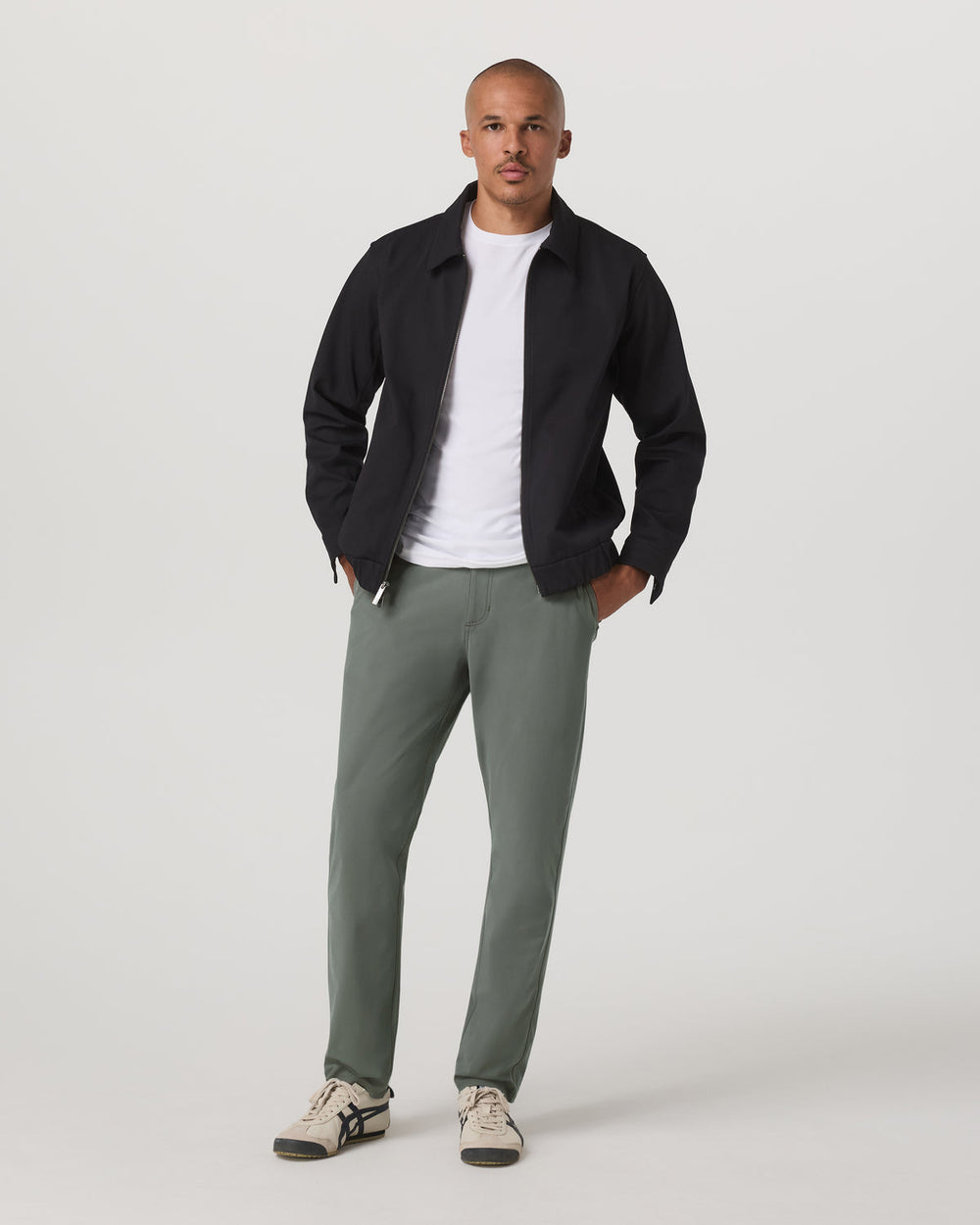 Meta Trouser Classic Fit 32" Men's Light Oregano Pants | Vuori shop