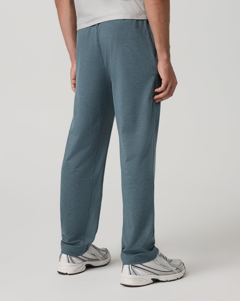 Men's Sunday Performance Track Pant 30" Blue Sea Heather| Vuori | Vuori outlet