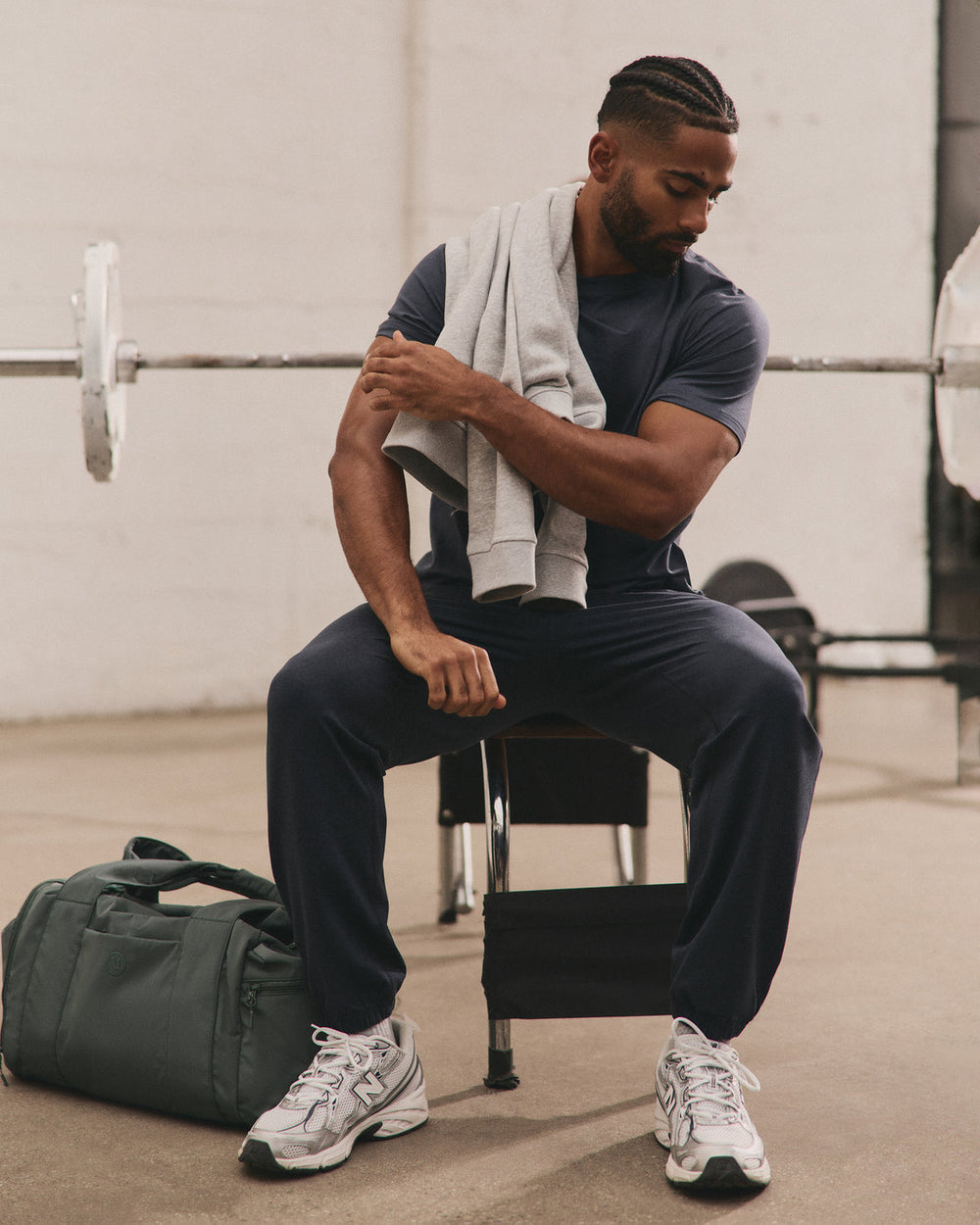Coronado Performance Sweatpant Classic 28" Midnight Heather | Vuori for sale