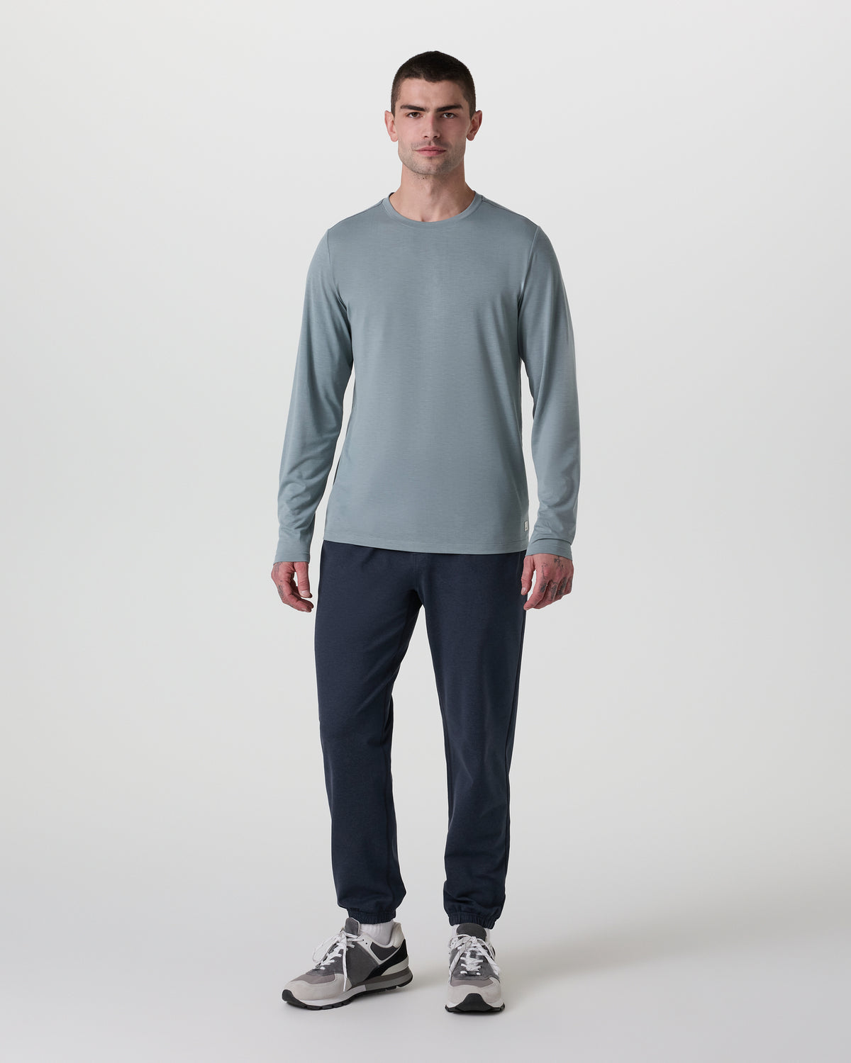 Coronado Performance Sweatpant Classic 28" Midnight Heather | Vuori for sale