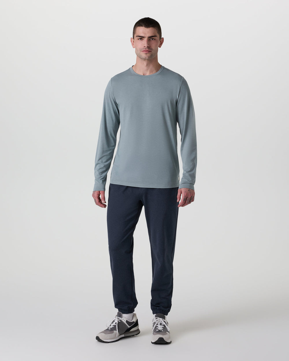 Coronado Performance Sweatpant Classic 28" Midnight Heather | Vuori for sale
