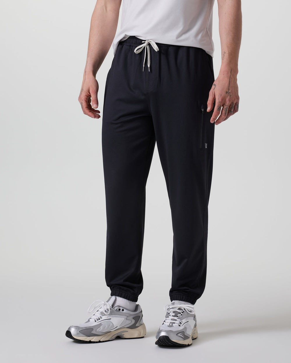 Sunday Performance Sweatpant Classic 28" Black | Vuori shop