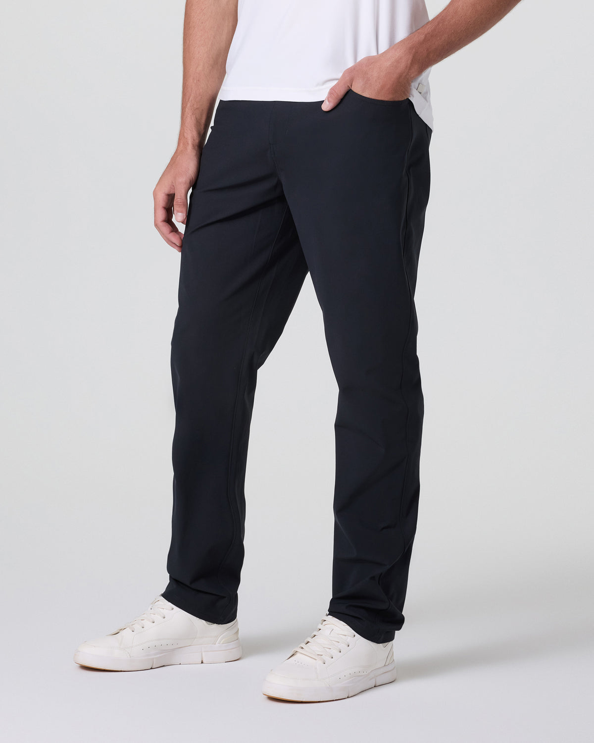 Meta Pant Classic Fit 34" Men's Black 5-Pocket Pants | Vuori online