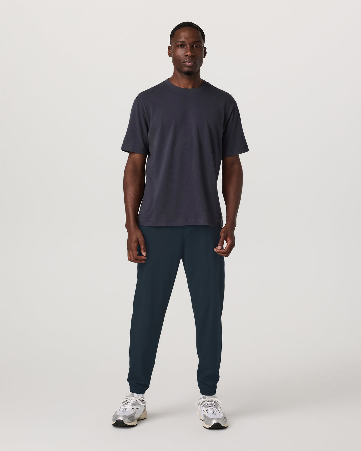 Kore Jogger Unlined 28" Men's Ink Joggers | Vuori shop