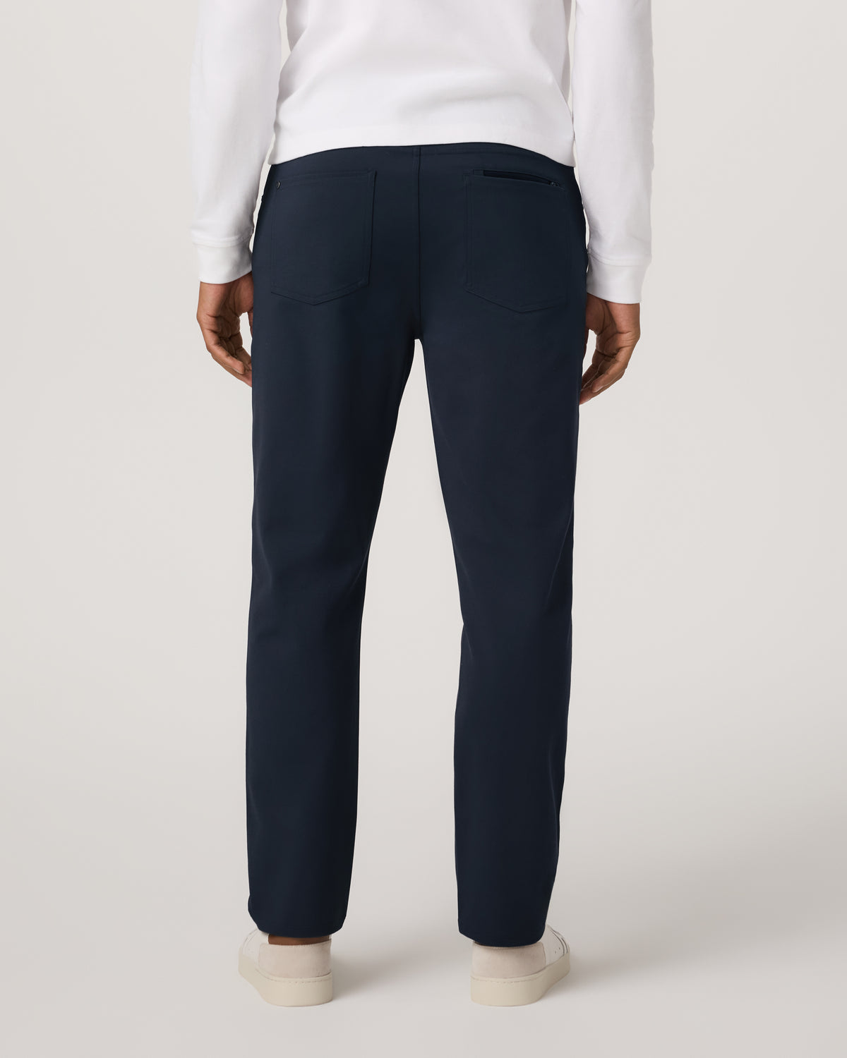 MetaTwill Pant Classic Fit 32" Men's Navy Pants | Vuori online