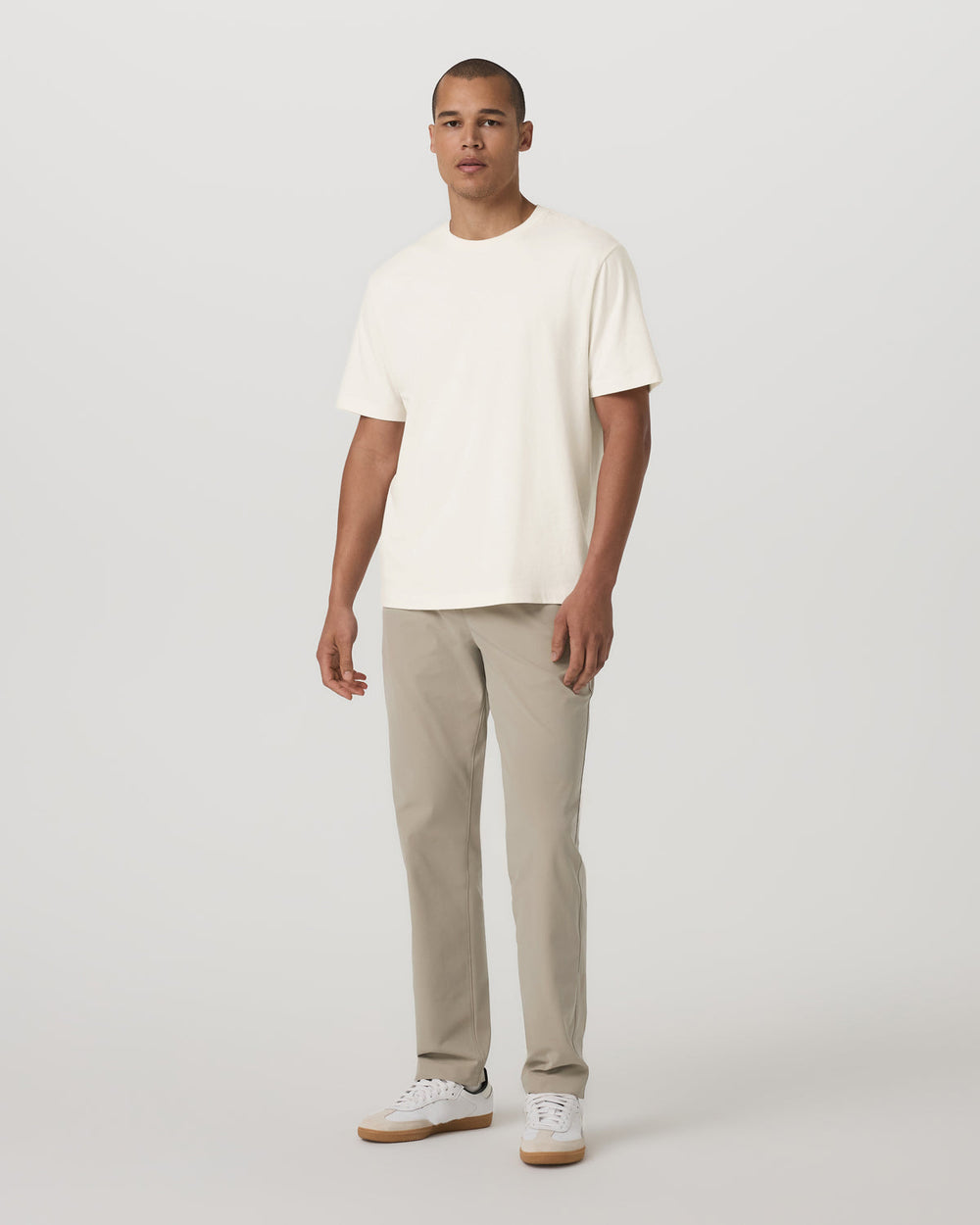 Meta Elastic Waist Pant Classic Fit 32" Men's Truffle Pants | Vuori onsale