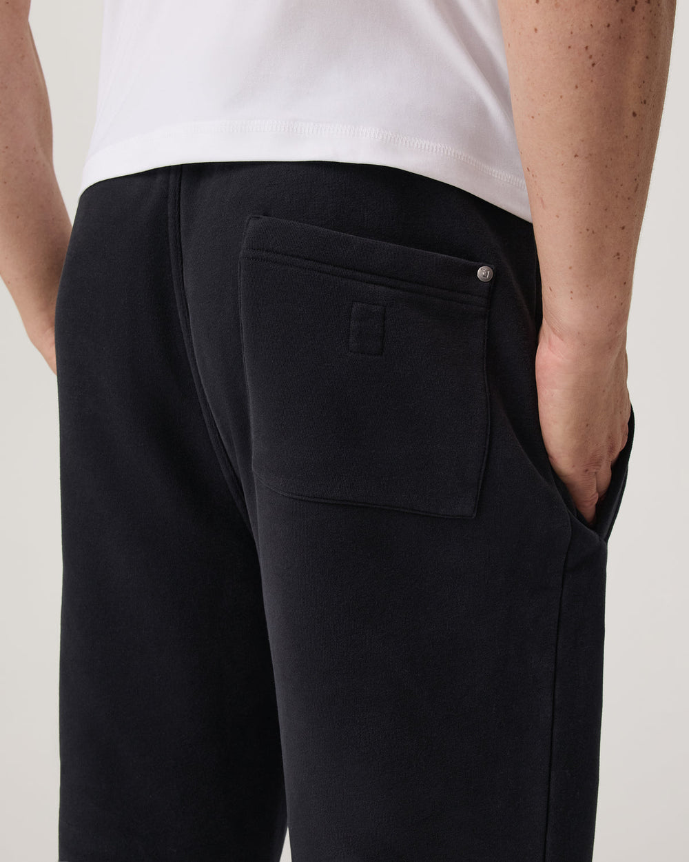 Men's Seaside Straight Leg Sweatpant 30” Black | Vuori discount
