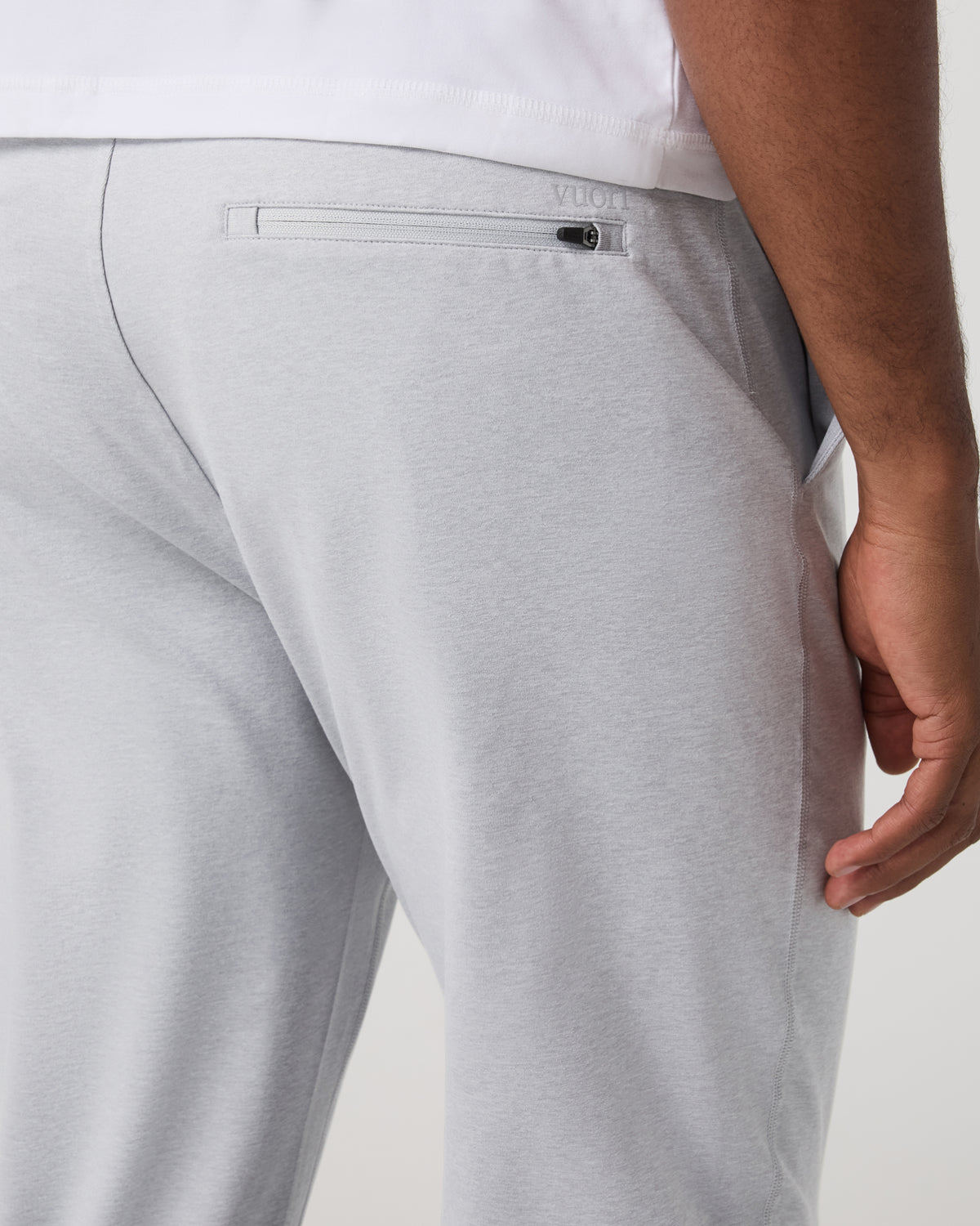 Sunday Performance Jogger Platinum White Joggers | Vuori shop