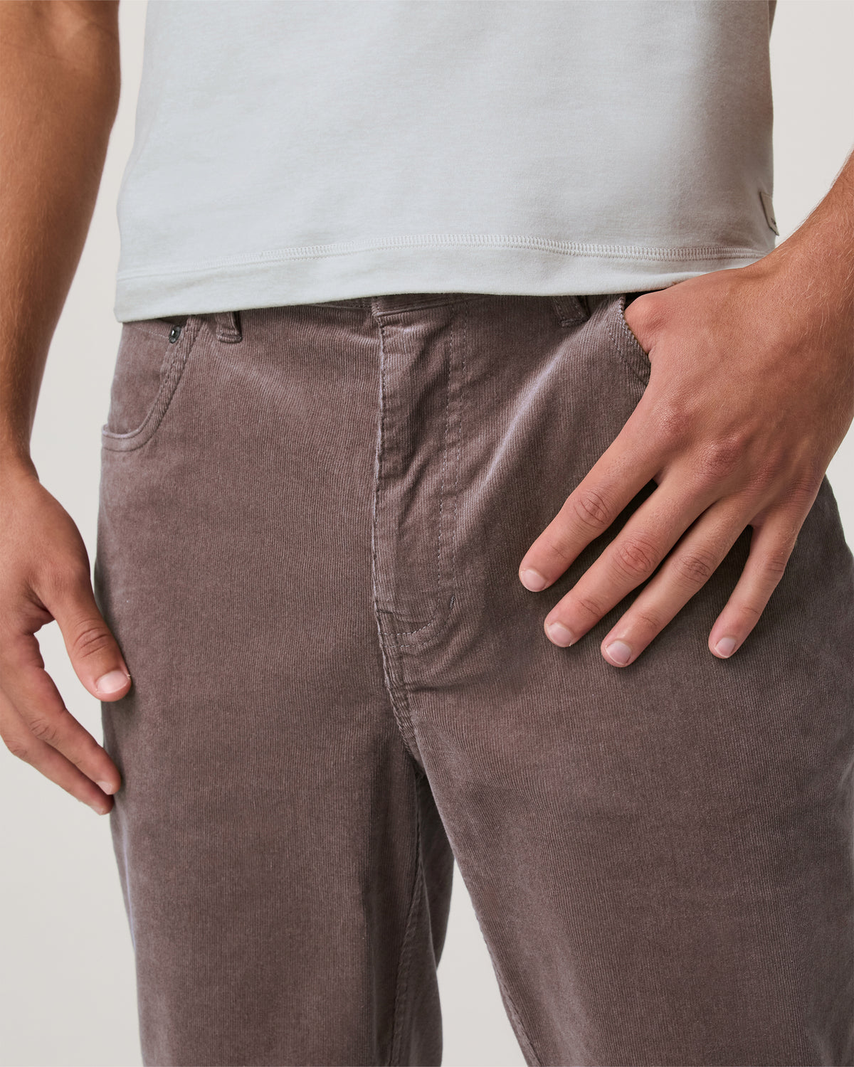 Optimist 5 Pocket Cord Pant Athletic Slim Fit Huckleberry | Vuori online