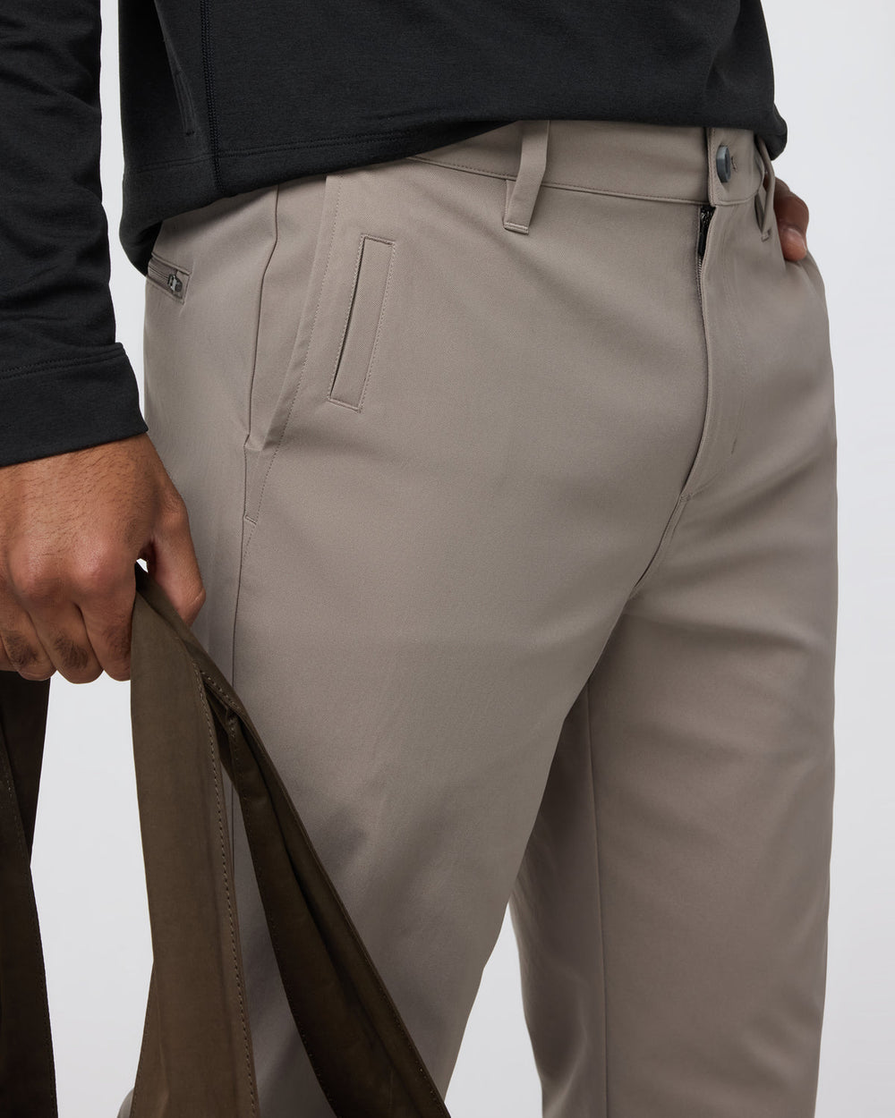 Cascade Tech Chino Pant Men's Mocha Chinos | Vuori shop