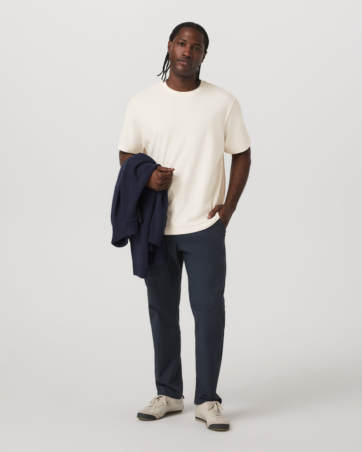 Cascade Chino Classic Fit 30" Men's Ink Pants | Vuori discount