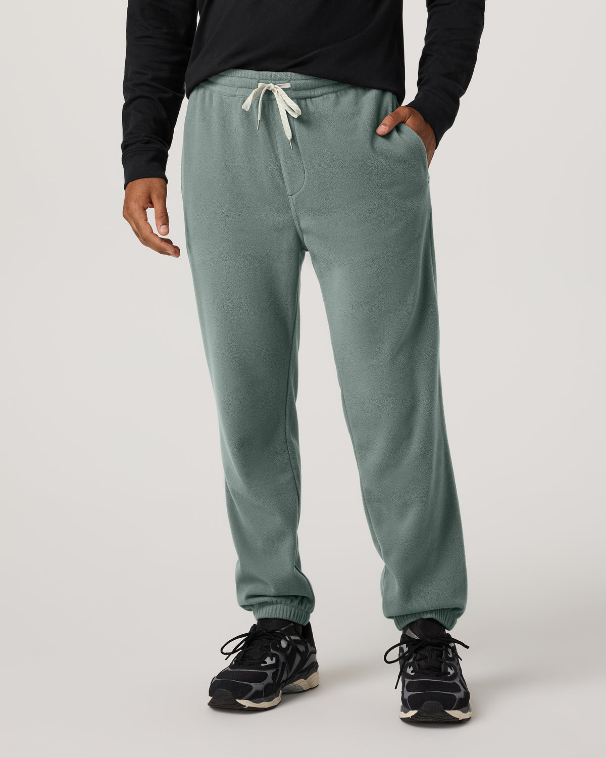 Aspen Sweatpant Men's Classic-Fit Sweats in Marsh | Vuori online