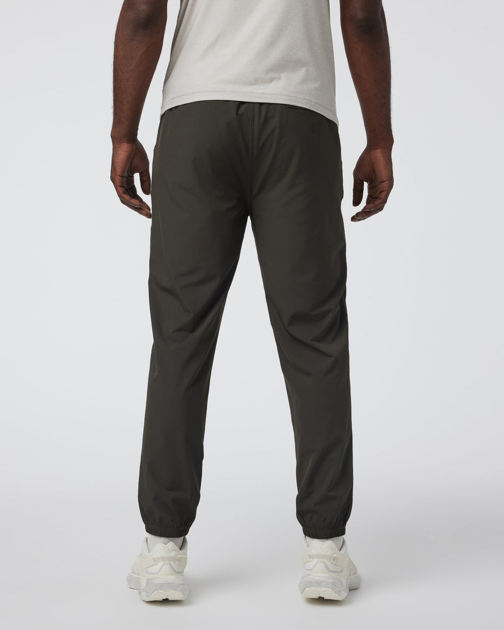 Kore Jogger Men's Dark Oregano Workout Joggers | Vuori outlet