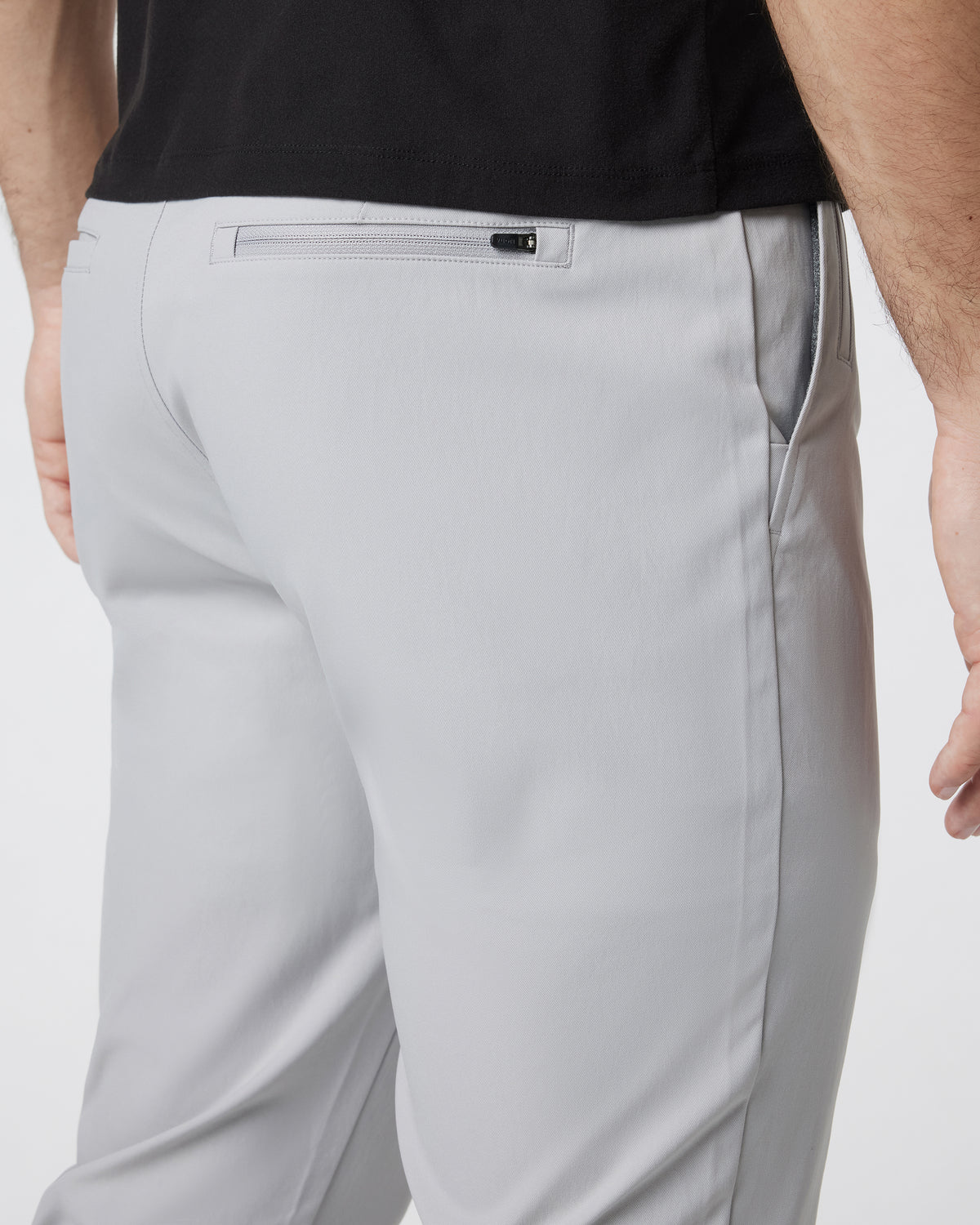 Cascade Tech Chino Pant 32" Men's Fog Chinos | Vuori for sale