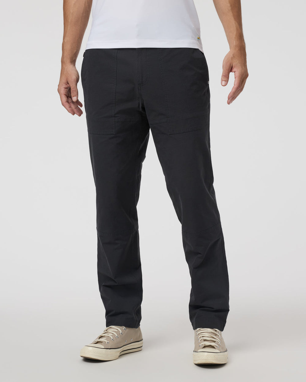 Barren Pant Classic 32" Men's Black Pants | Vuori online