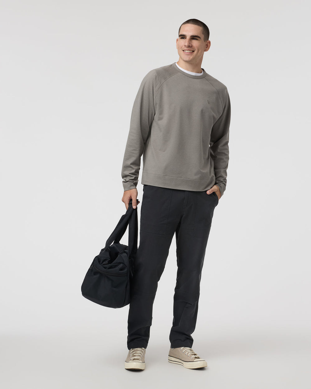 Barren Pant Classic 32" Men's Black Pants | Vuori online