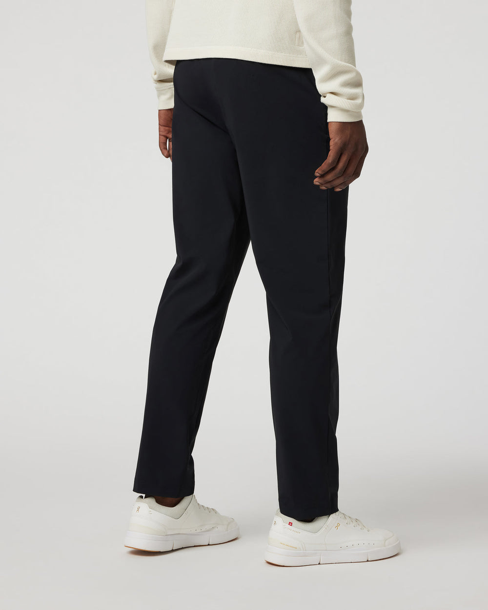 Fleet Chino Pant Athletic Slim 30" Black | Vuori shop