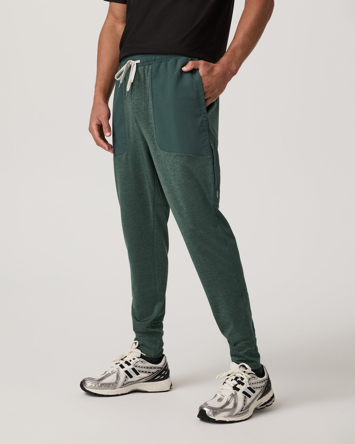 Men's Sunday Mixed Media Jogger 28" Agate Green Heather | Vuori shop