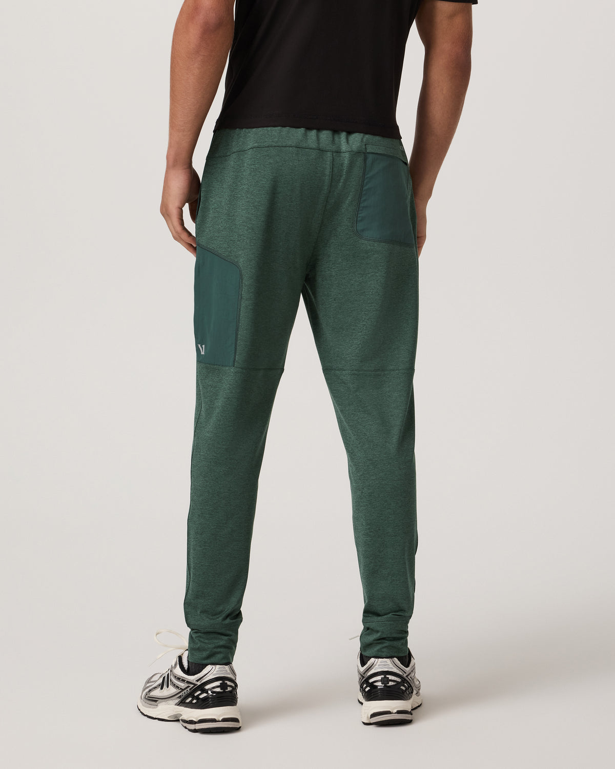 Men's Sunday Mixed Media Jogger 28" Agate Green Heather | Vuori shop