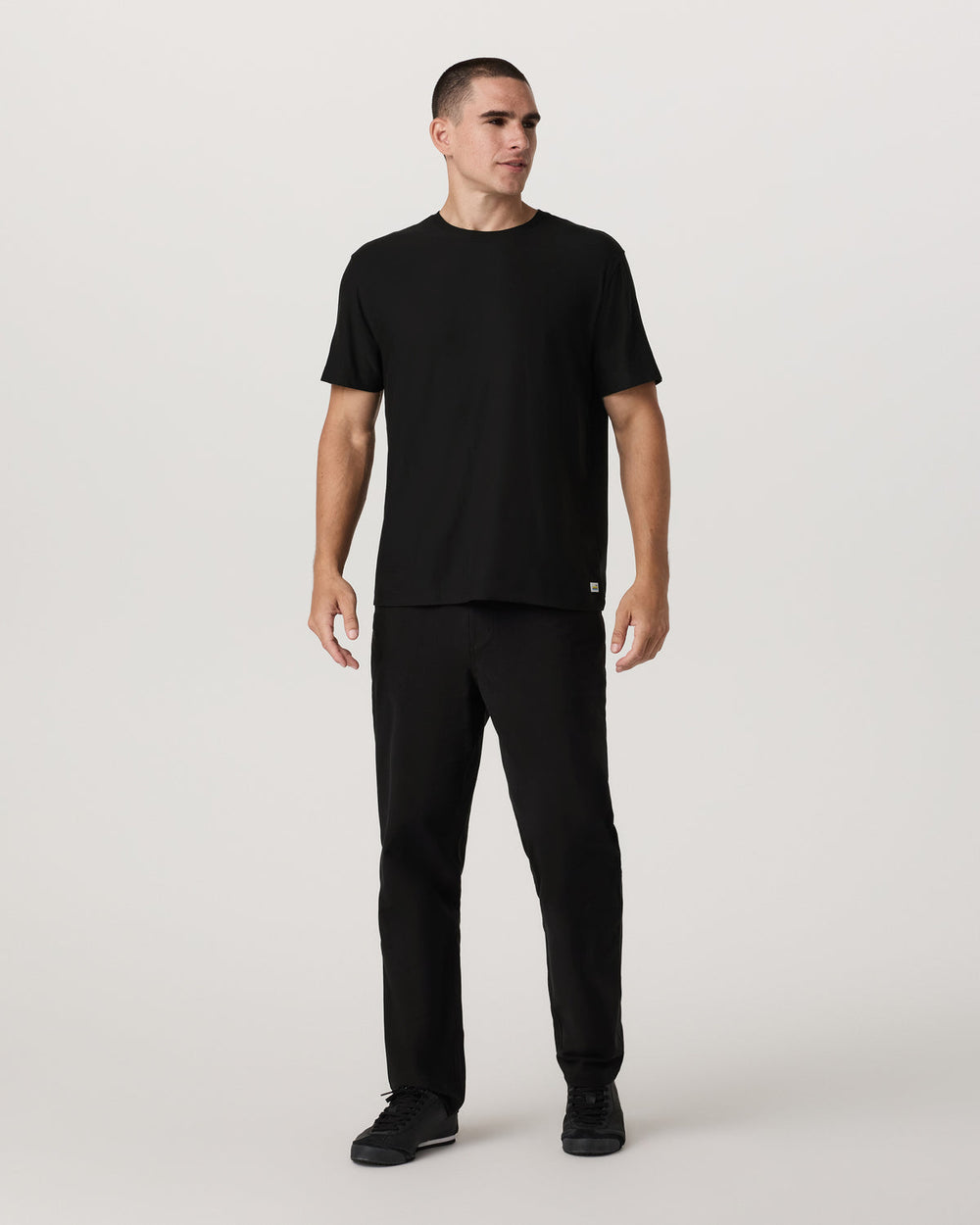 MetaCanvas Utility Pant Classic Fit 30” Men's Black Pants | Vuori outlet