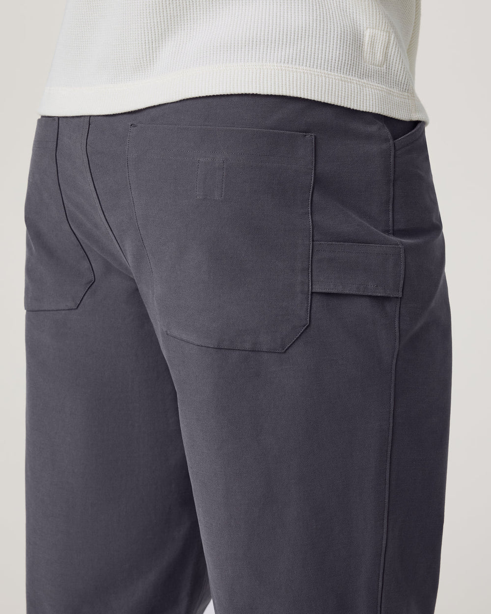 MetaCanvas Utility Pant Classic Fit 30” Men's Moonlight Pants | Vuori shop