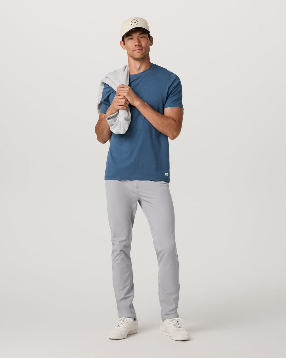 Meta Pant Athletic Slim Fit 34" Sea Fog 5-Pocket Pants | Vuori for sale