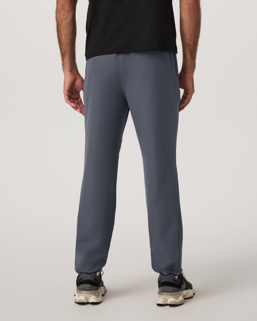 Train Tech HD Pant Classic 29" Men's Moonlight Pants | Vuori sale