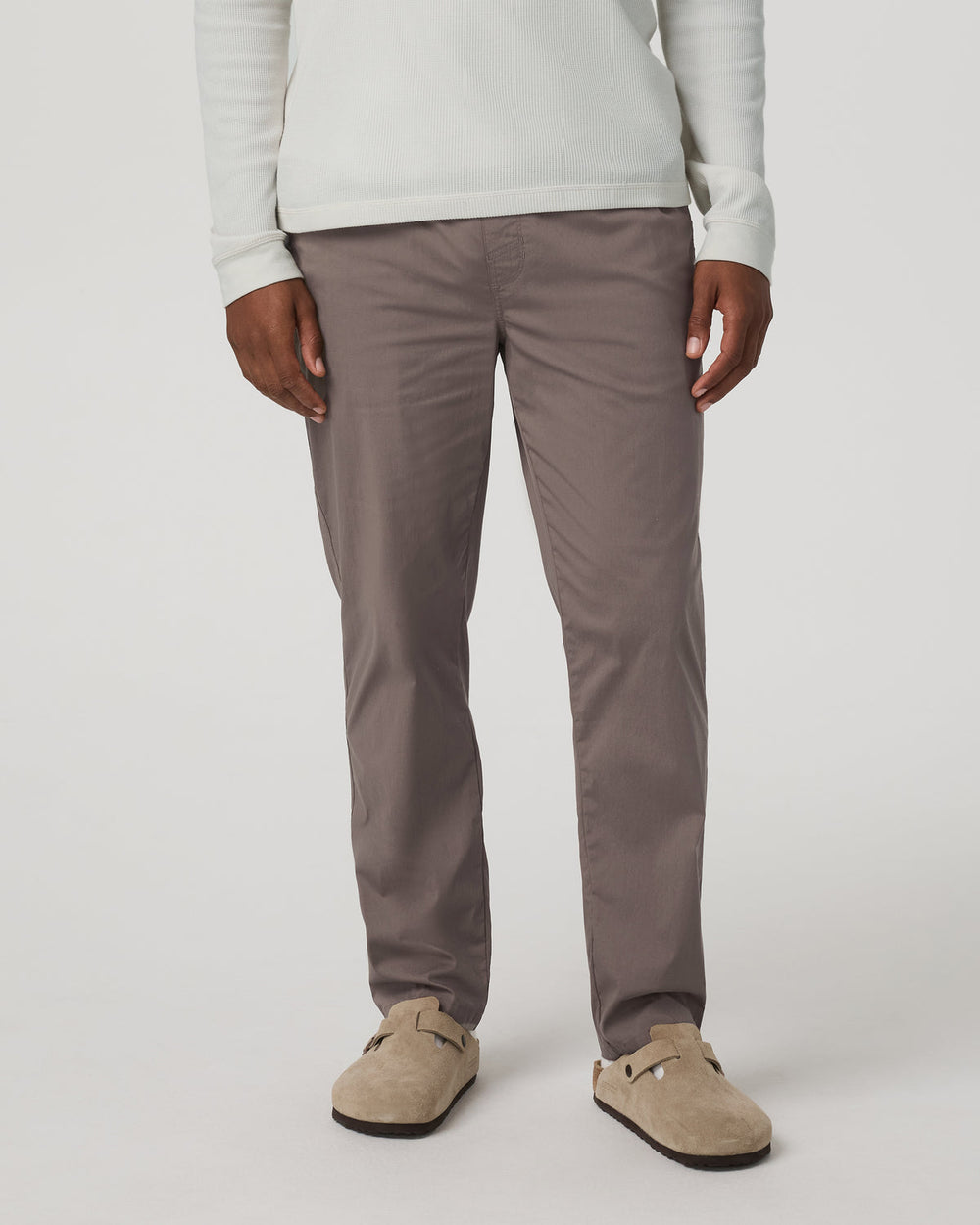 Men's Kore Everyday Pant Lined Classic 30" Smokey Taupe | Vuori for sale