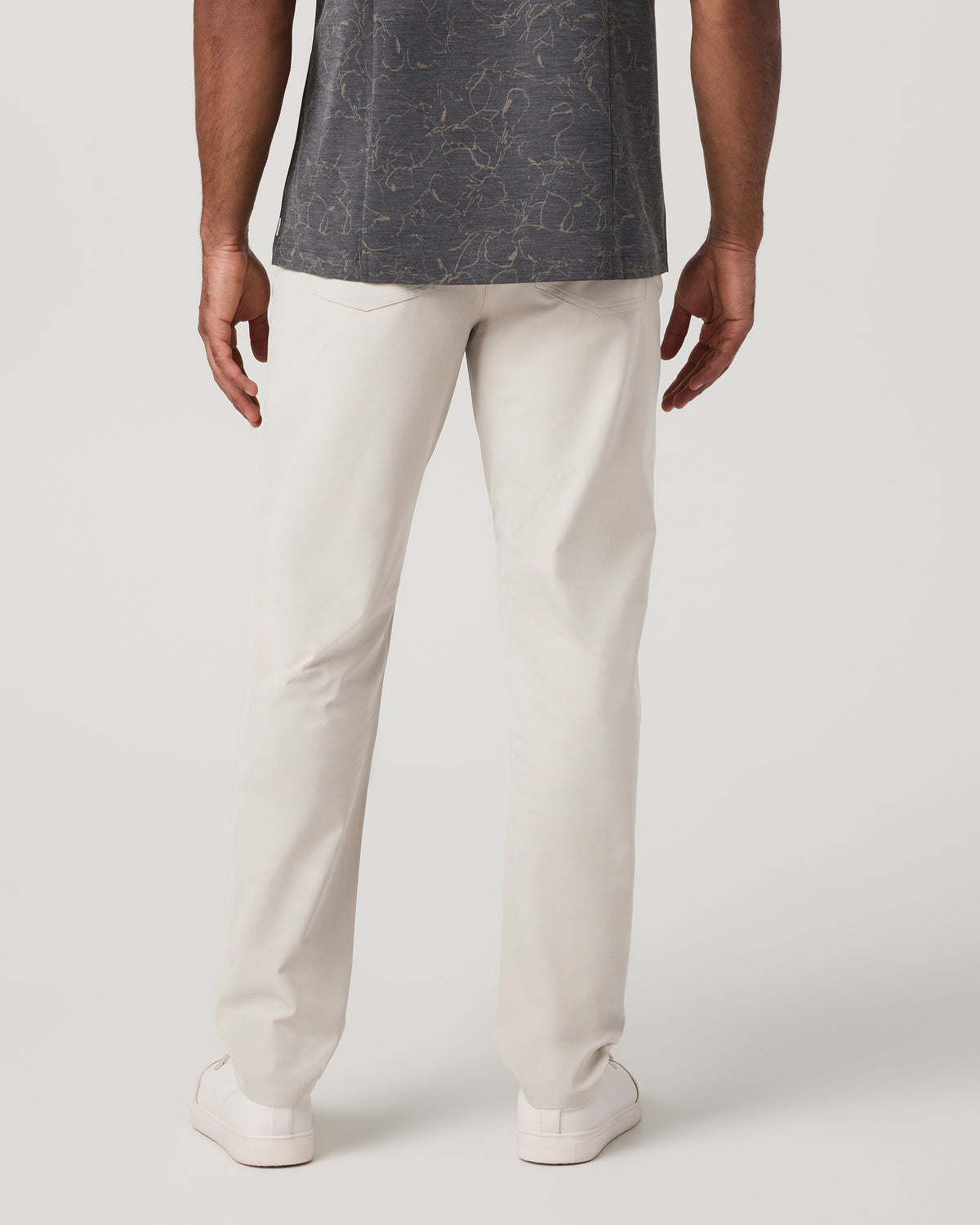 Meta Pant Classic Fit 32" Men's Birch 5-Pocket Pants | Vuori sale