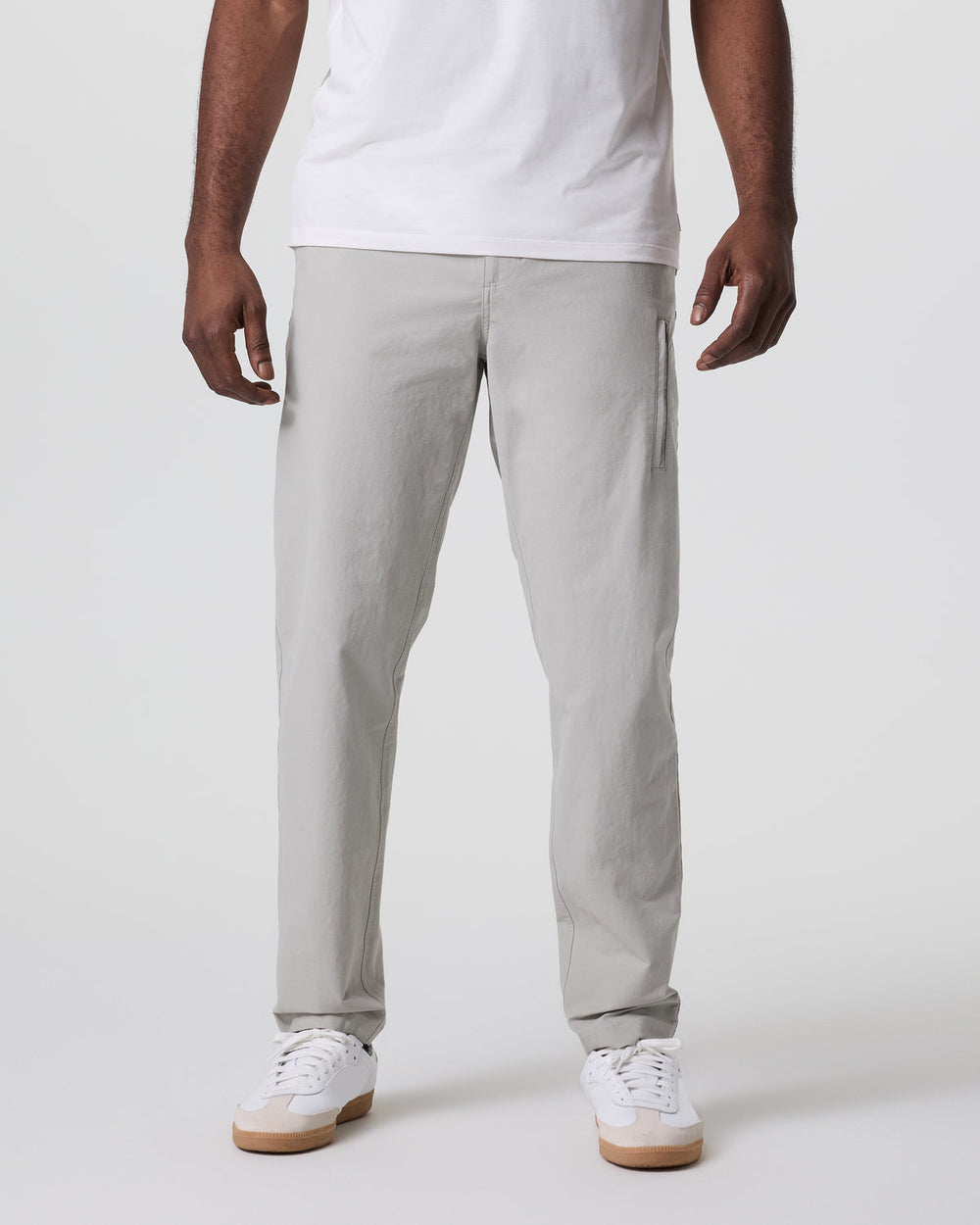 Barren Explorer Pant Classic Fit 30" Talc | Vuori sale