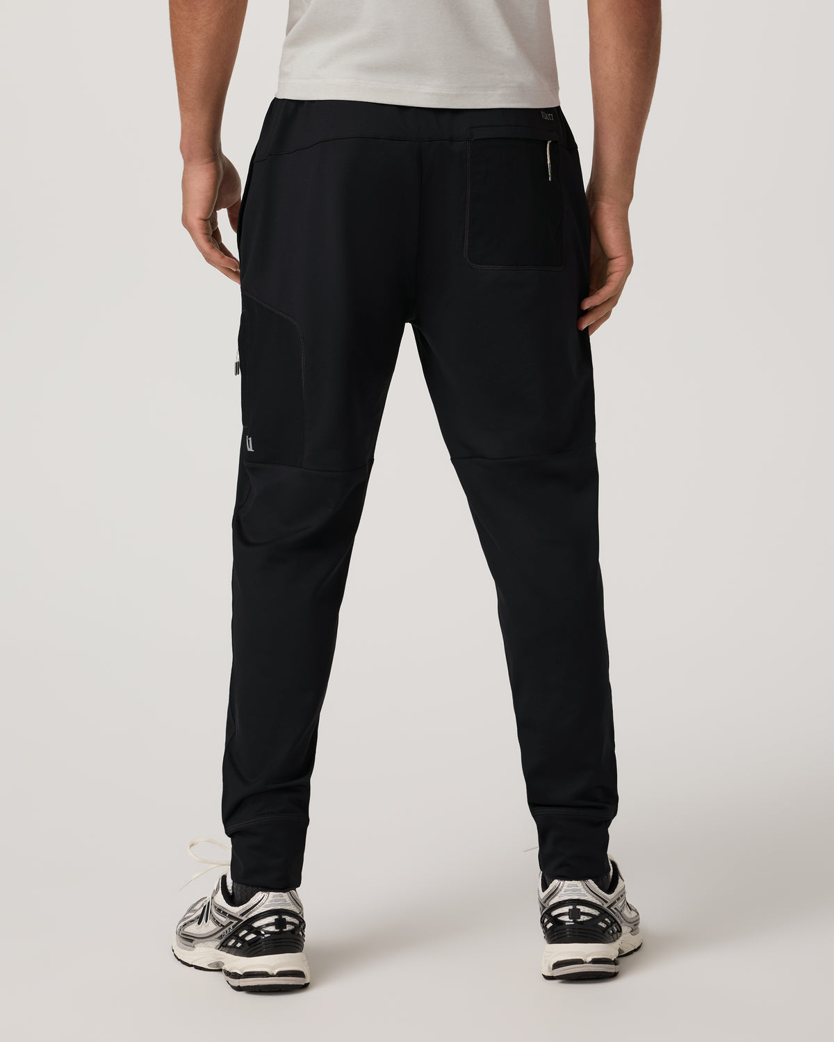 Sunday Mixed Media Jogger 28" Men's Black Joggers | Vuori discount