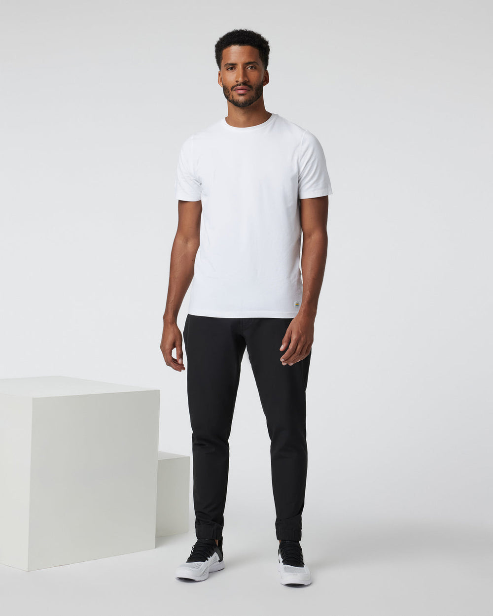Transit Jogger Black Technical Jogger | Vuori for sale